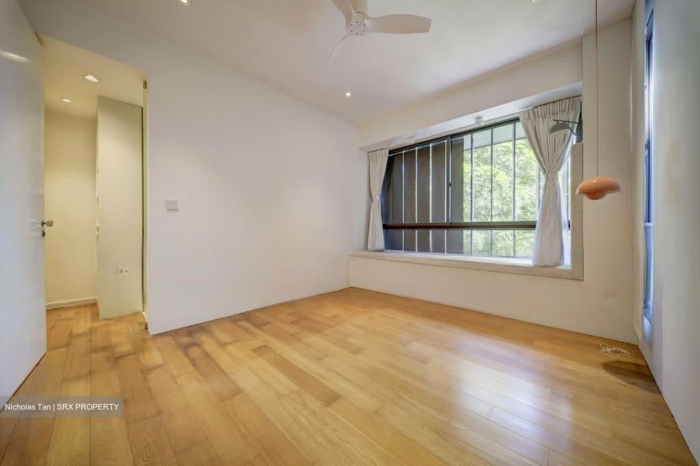 Watten Residences (D11), Terrace #573991331
